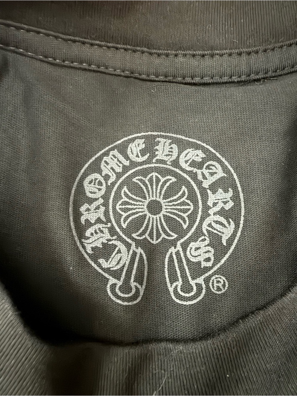 Black Long-Sleeve Graphic - Picture 3 of 12